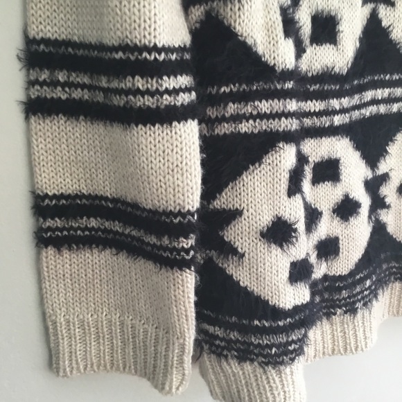 Kenar fuzzy wool mix  knit sweater - Picture 4 of 6